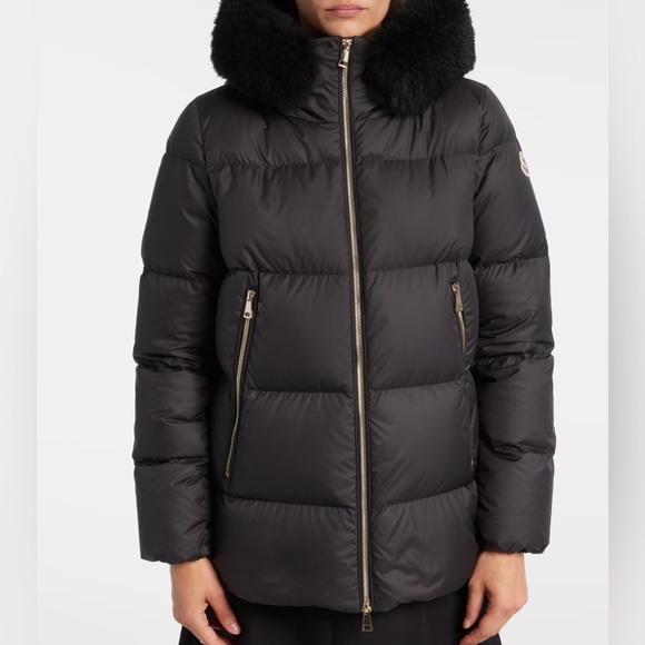 NEW: Moncler Laichefur Hooded Fur-Trimmed Short Down Jacket Size 1 (US 4-6) - Picture 3 of 10